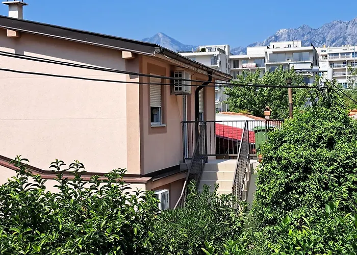 Apartments Dragan