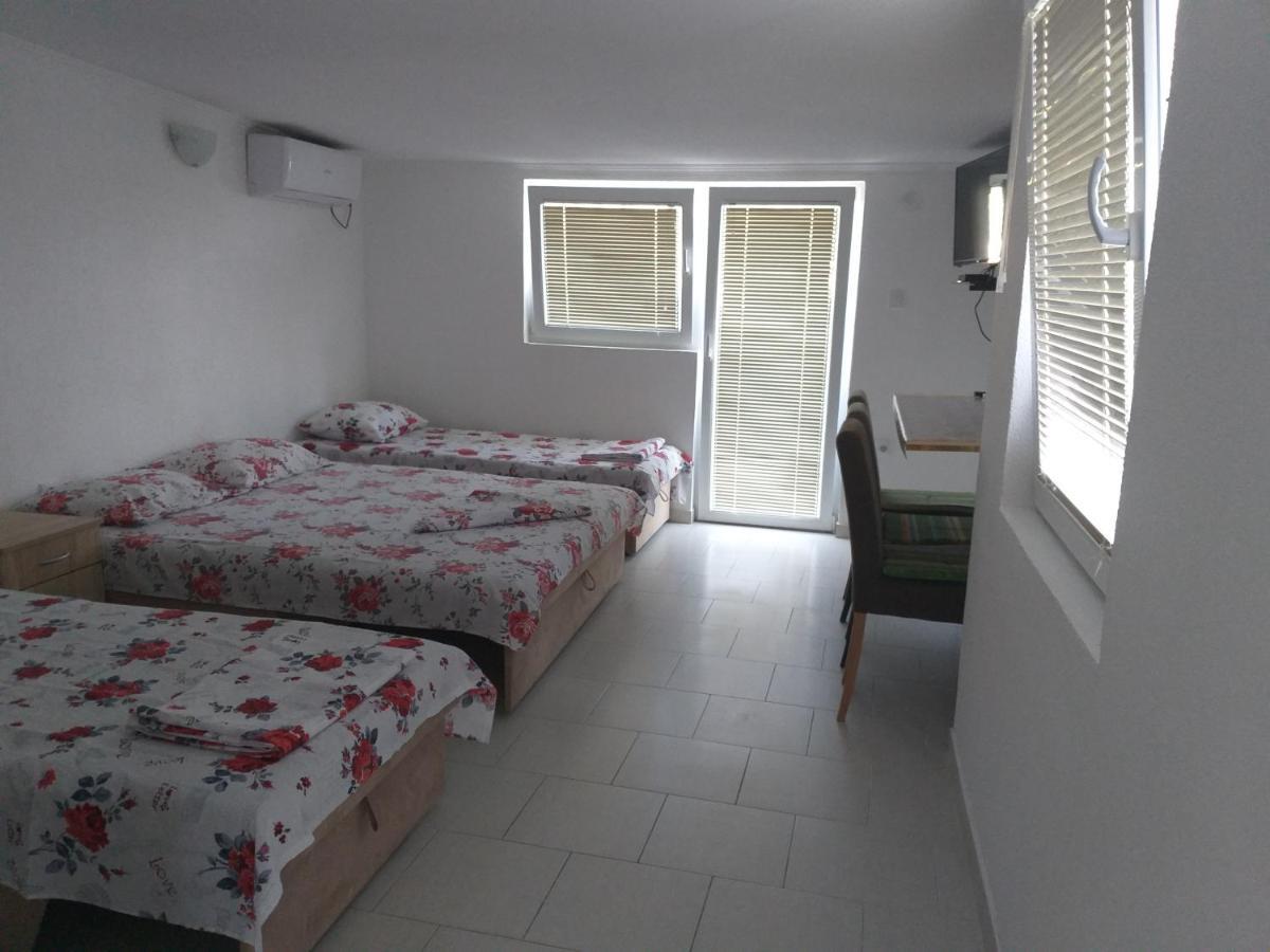 Apartment Dragan Kotor